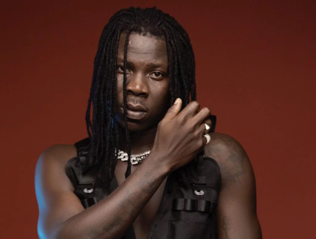 Burna Boy not new cat – Ghanaian singer, Stonebwoy disagrees with Davido